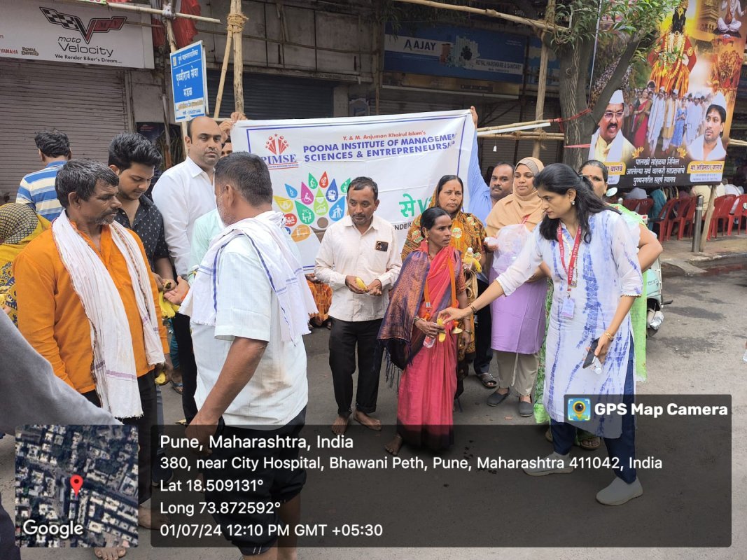 Warkari Seva