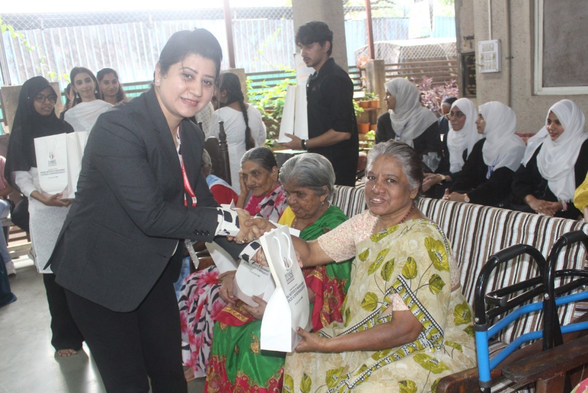 Diwali Celebration at Prem Niwas Old Age Home - Image 2