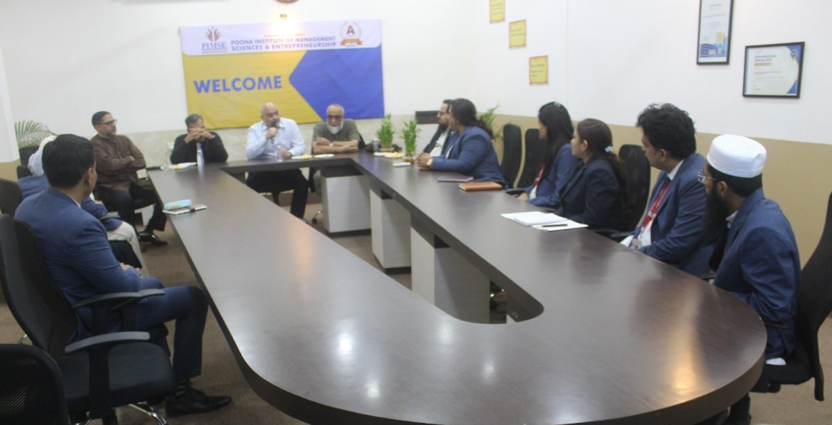 Interactive review and discussion session - Image 3