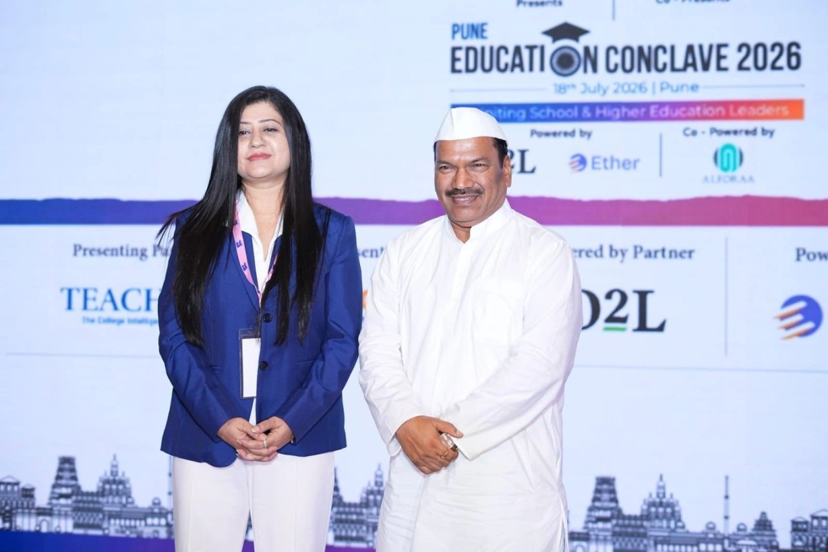 Education Icon of the Year award - Image 2