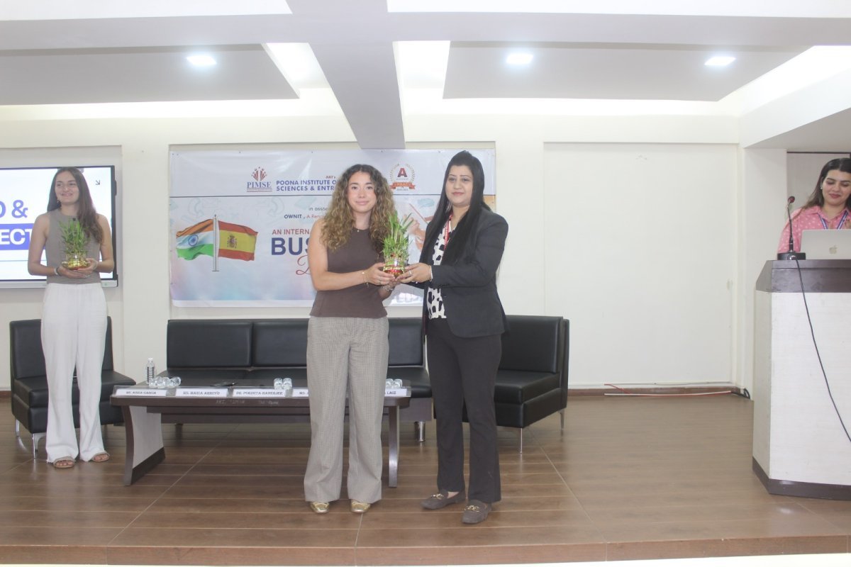 Empowering Future Entrepreneurs Through Global Insights, Innovation and Experiential Learning - Image 3
