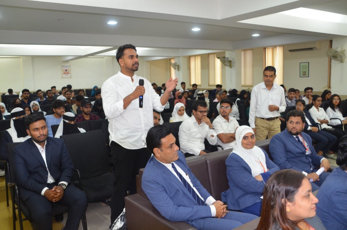 Guest Session on “Beyond the MBA” was organised during Orientation Week - Image 6