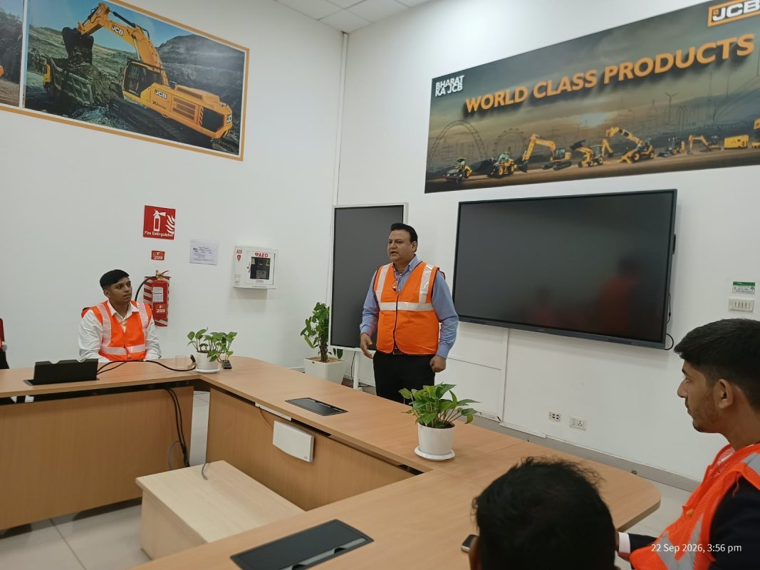 Industrial Visit to JCB’s Talegaon facility - Image 3