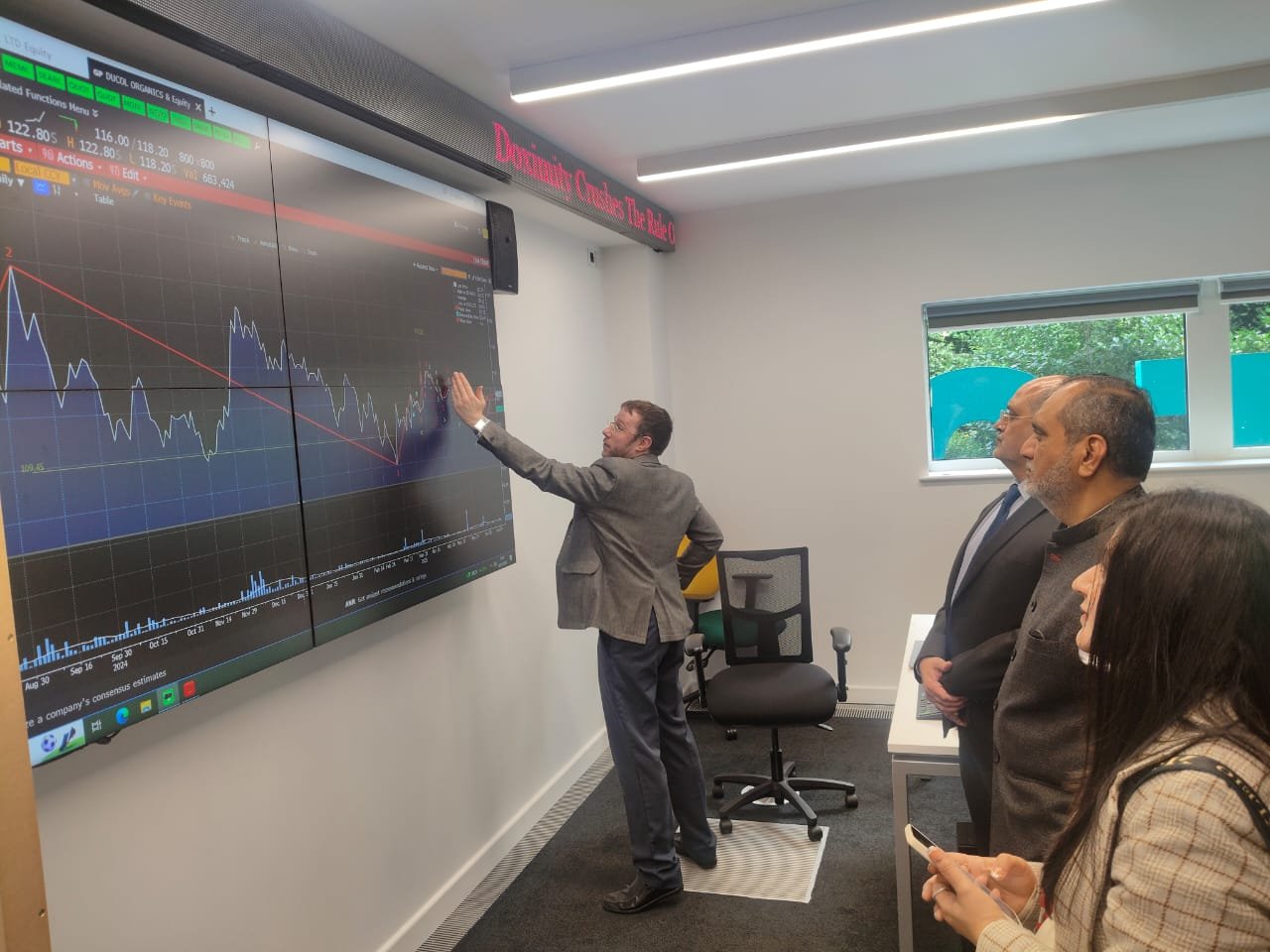 A Glorious AKI Global Moment in London! - Image 2